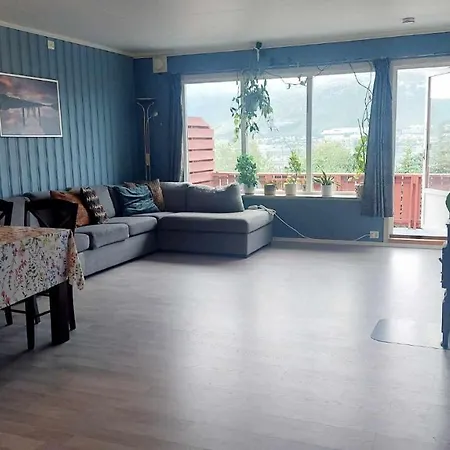 Feelhome 3 Bedroom Near University Tromso Exterior photo